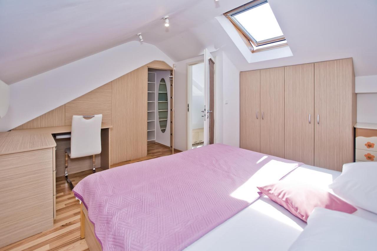 Relaxing holiday sunset apartment Hvar Town Exterior foto